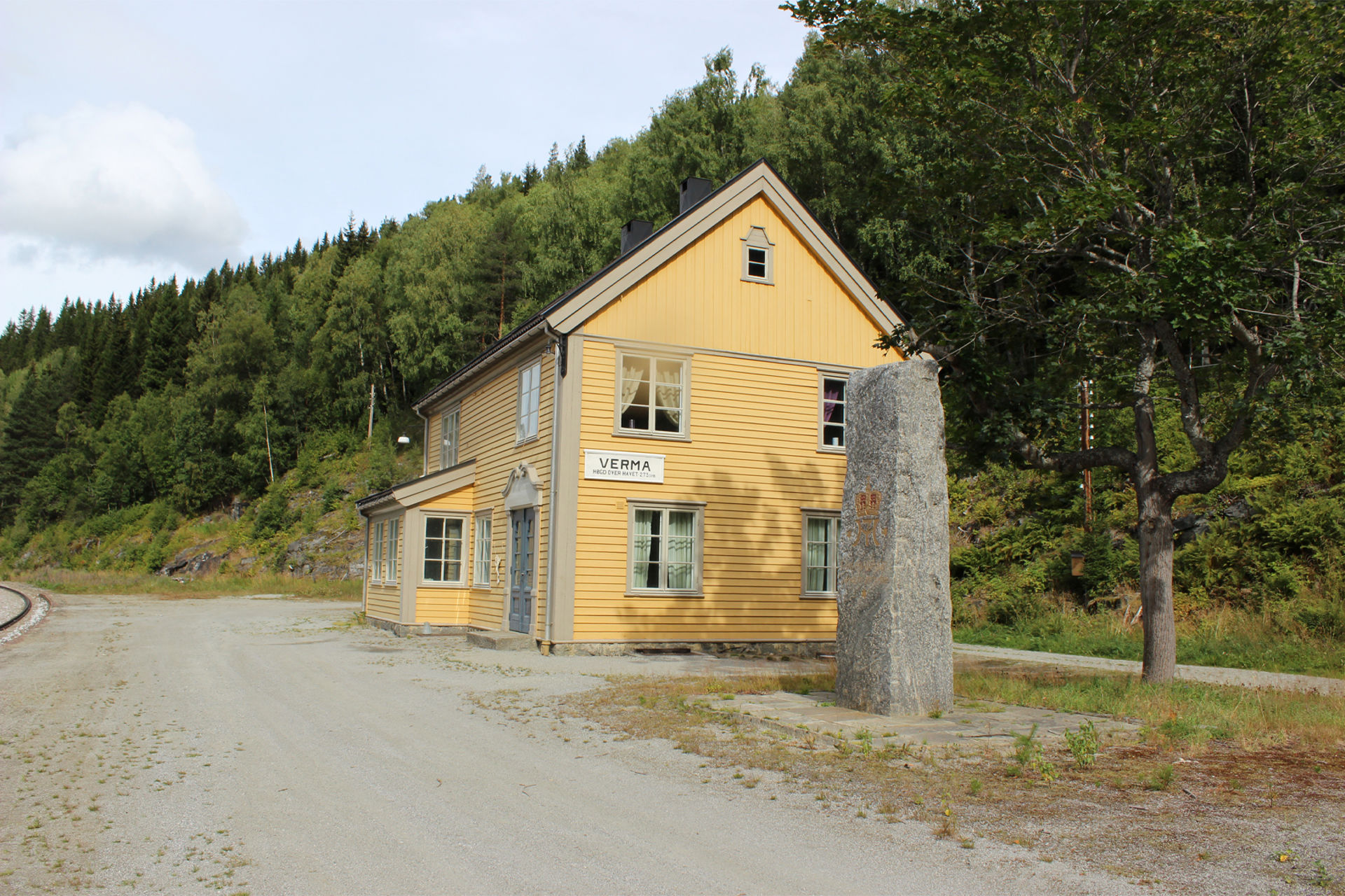 Stasjonsbygningen på Verma stasjon