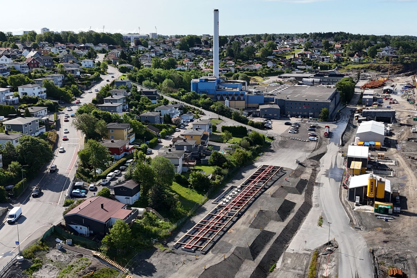 Dronefoto som viser stedet der brakkeriggen skal monteres.
