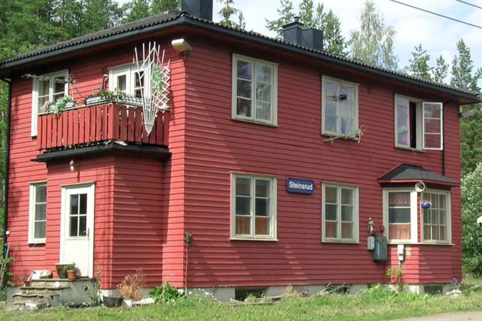 Stasjonsbygningen på Steinsrud stasjon